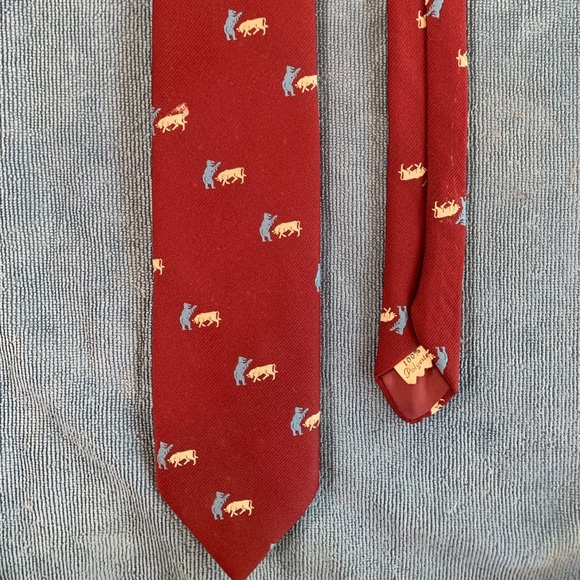 Red Tie With Animals! - Picture 4 of 5